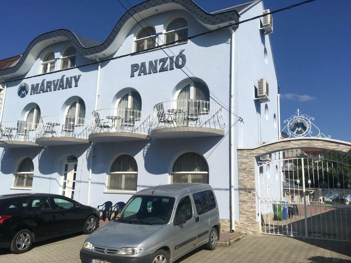 Marvany Panzio ハイデゥソボスロー エクステリア 写真